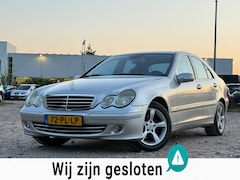 Mercedes-Benz C-klasse - 200 K. Avantgarde/ AUTOMAAT
