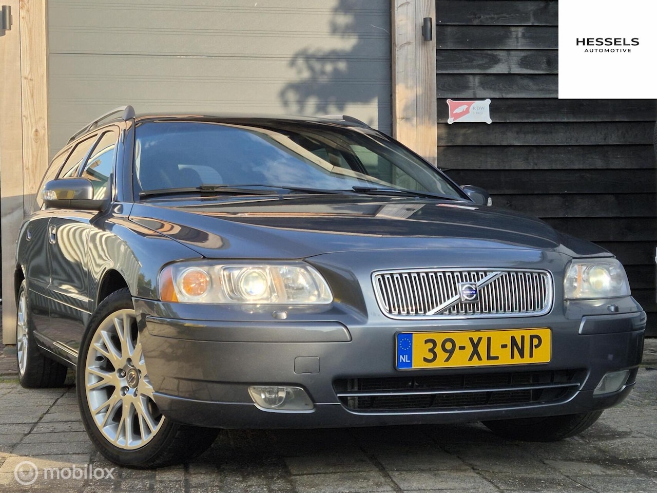 Volvo V70 - 2.4 Edition Sport Xenon 7 persoons - AutoWereld.nl