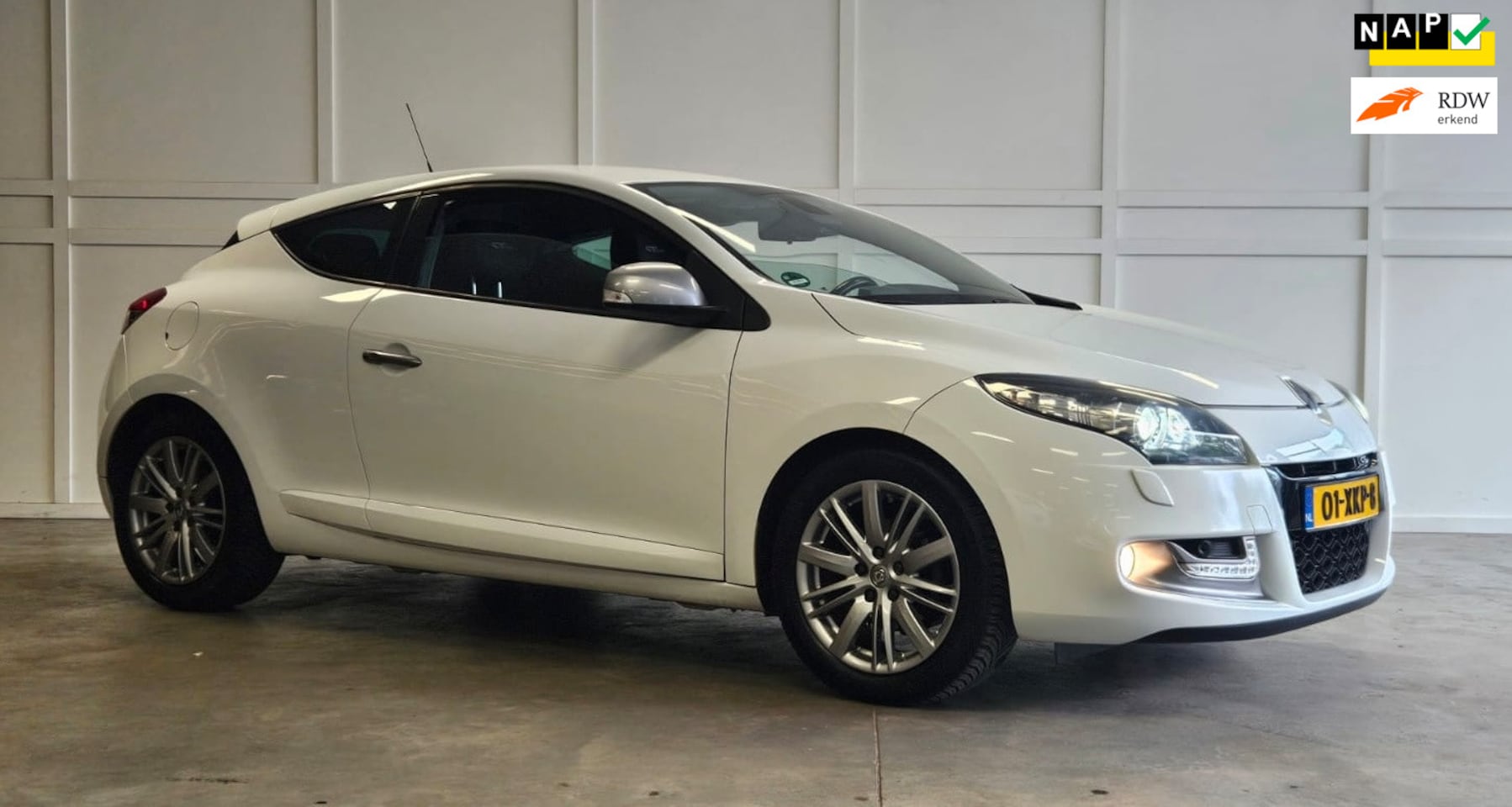 Renault Mégane Coupé - 1.2 TCe GT-Line / Navi / Cruise - AutoWereld.nl