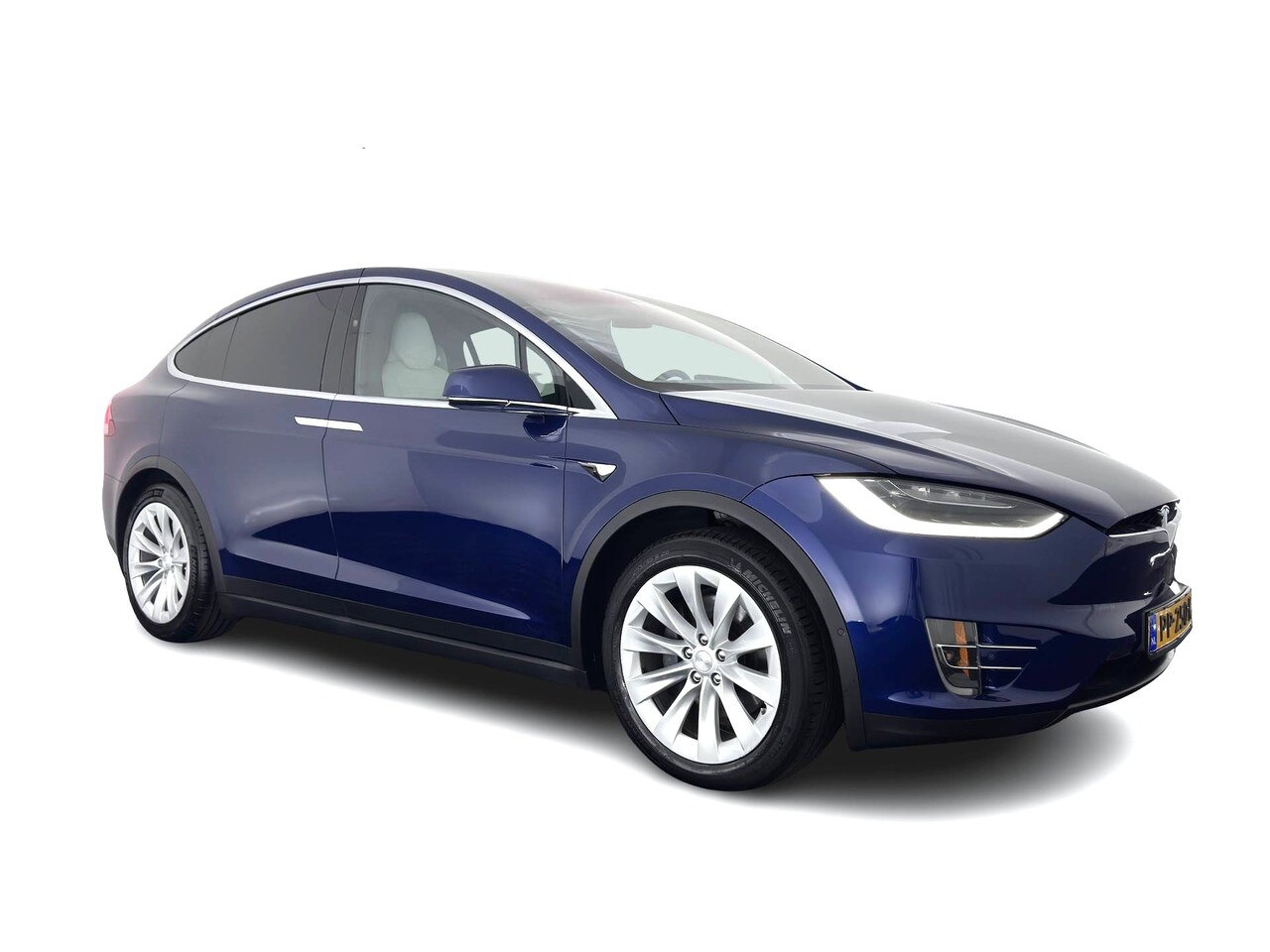 Tesla Model X - 90D Base [6-Pers] Aut. *PANO-WINDOW | AUTO-PILOT | LEATHER-FABRIC | NAVI-FULLMAP | FULL-LE - AutoWereld.nl