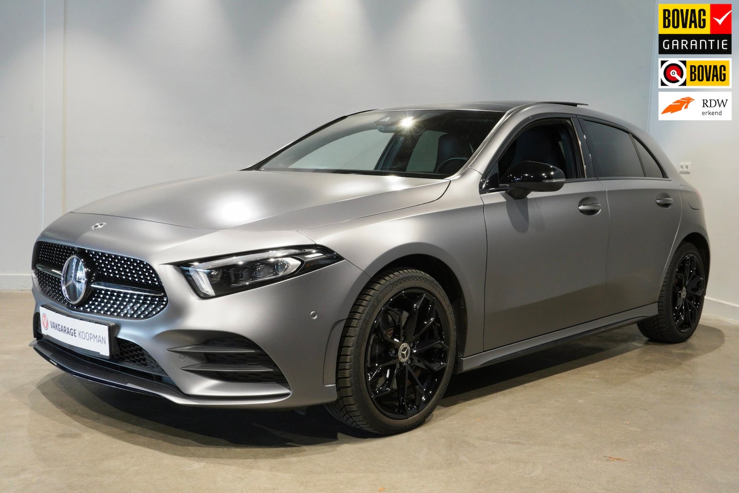 Mercedes-Benz A-klasse - 250 e AMG Night pack Sfeer|Pano|360|Burmester - AutoWereld.nl