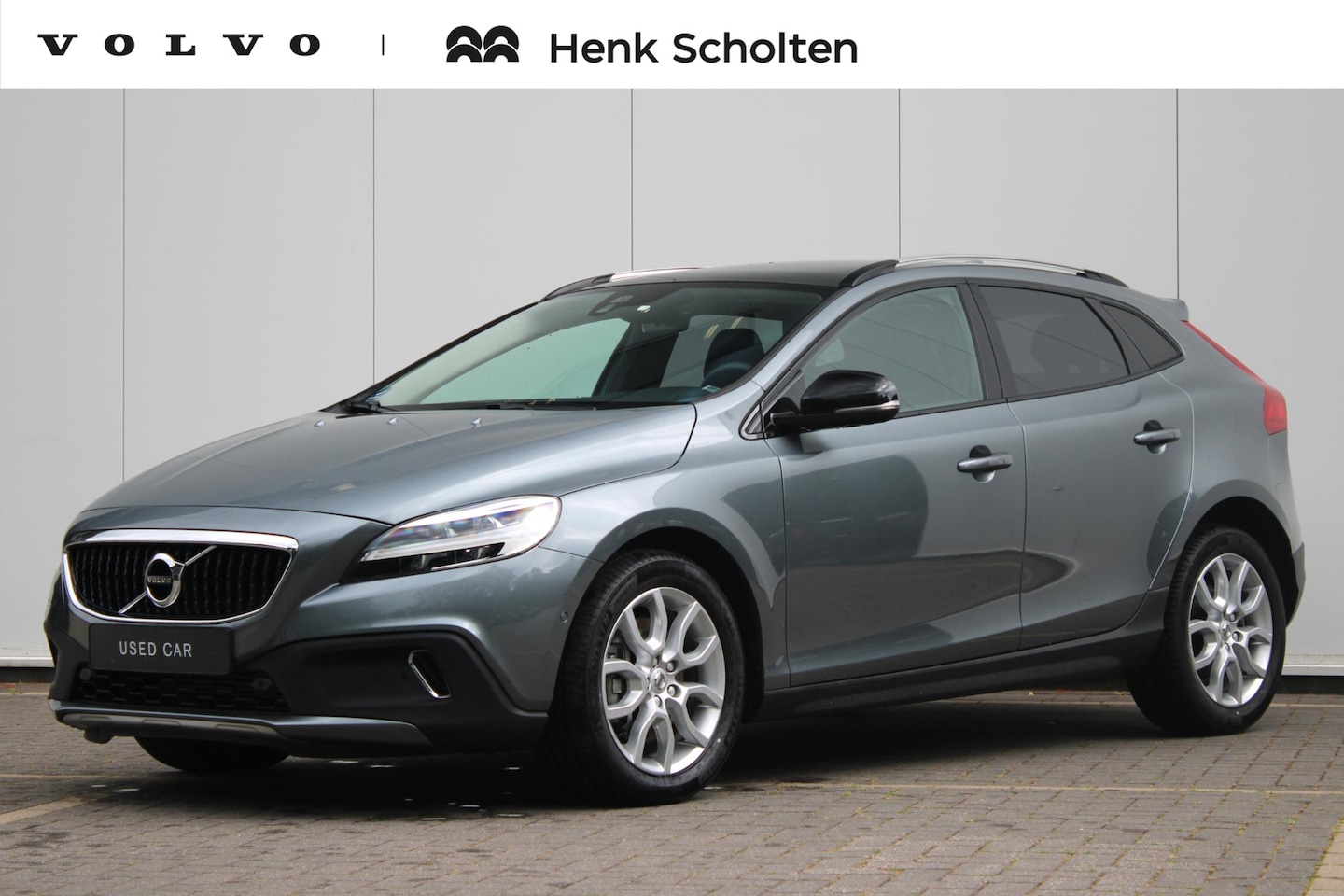 Volvo V40 Cross Country - T3 Polar+ Luxury | Panoramadak | Harman Kardon Premium Sound | Parkeersensoren en Parkeerc - AutoWereld.nl