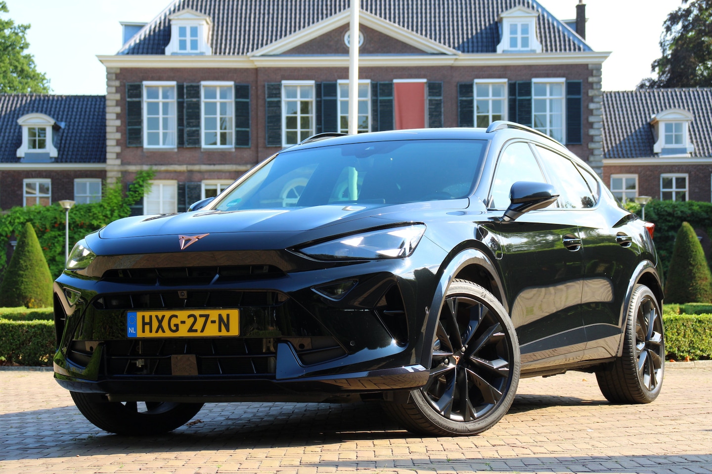 CUPRA Formentor - VZ Performance | NL-AUTO! | 1E EIGENAAR! | 360° CAMERA | STOEL + STUURVERWARMING | ELEKTR. - AutoWereld.nl