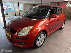 Suzuki Swift - 1.3 Comfort|Airco|Navigatie systeem|New V.bak