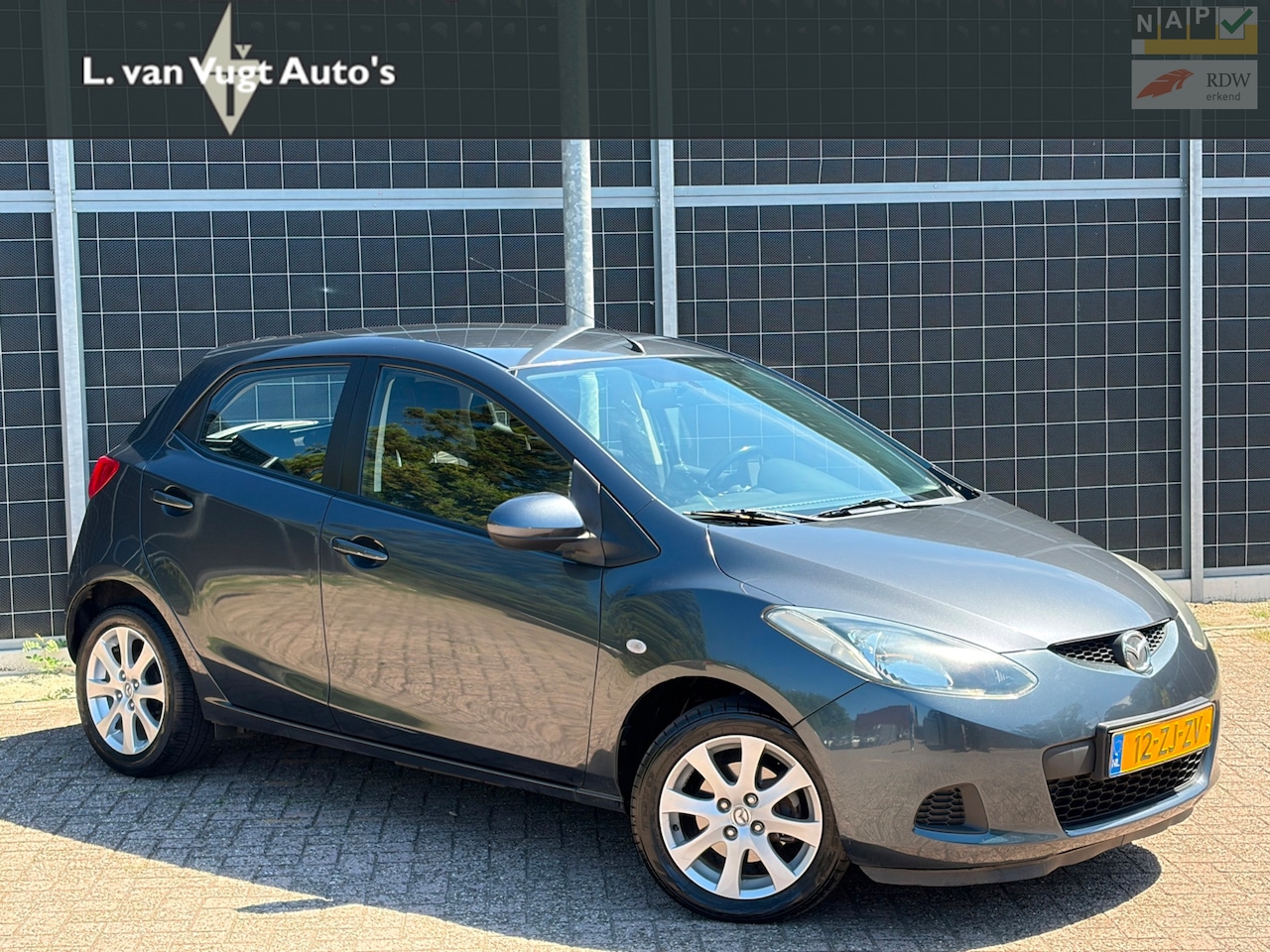 Mazda 2 - 1.3 S-VT Touring 1.3 S-VT Touring - AutoWereld.nl