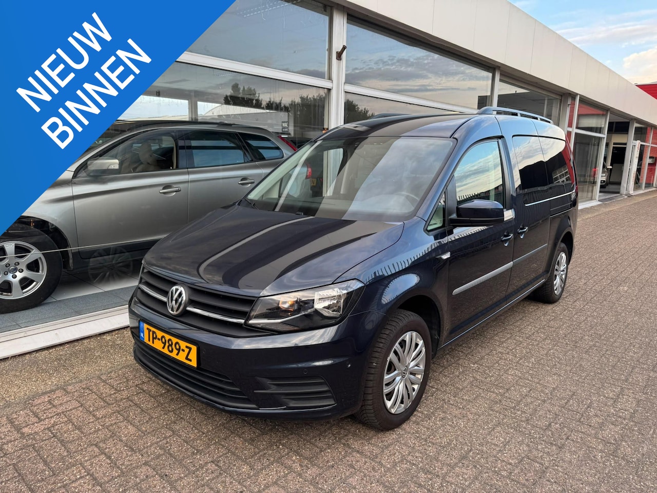 Volkswagen Caddy Maxi - 1.4 TSI Trendline | 7- Persoons | Zijschuifdeur - Links / Rechts | Cruise control | Trekha - AutoWereld.nl