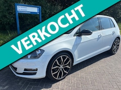 Volkswagen Golf - 1.2 TSI Highline | Automaat | Bomvol opties