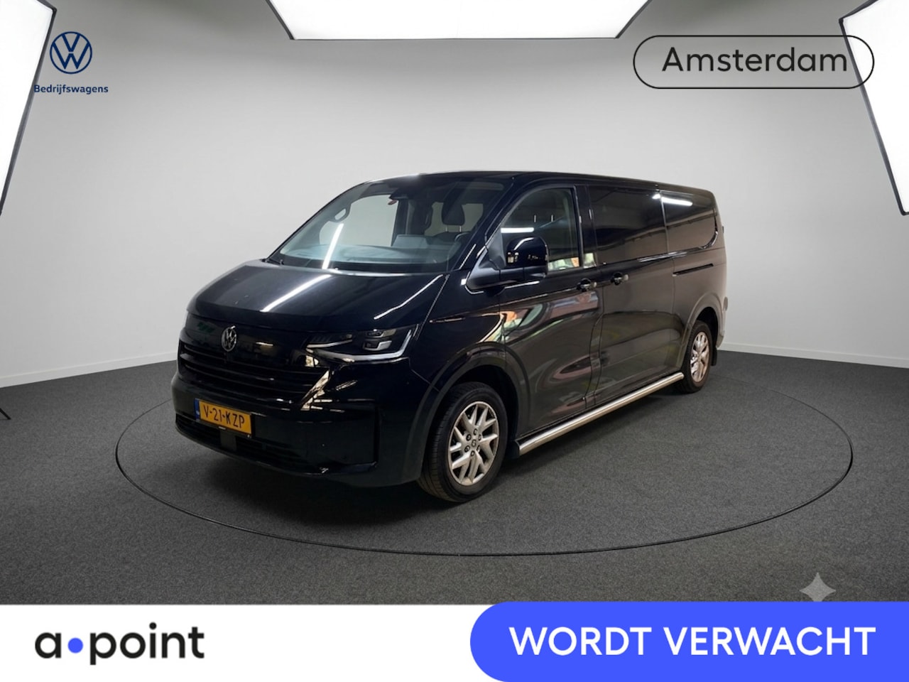 Volkswagen Transporter - 2.0 TDI L2H1 30 Bulli Intro DC 170 pk Automaat | Verlengde garantie | Navigatie | Trekhaak - AutoWereld.nl