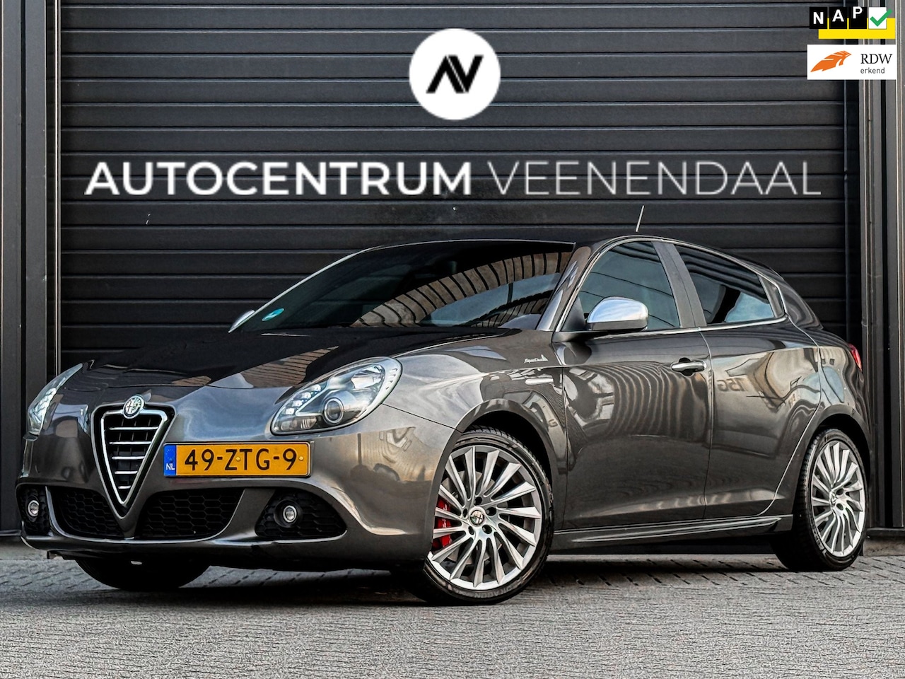 Alfa Romeo Giulietta - 1.4 T 170 PK Executive AUTOMAAT/TREKHAAK/DNA/AIRCO/CRUISE - AutoWereld.nl