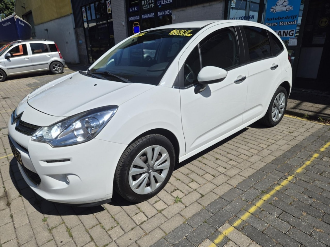 Citroën C3 - 1.2 PureT Collection - AutoWereld.nl