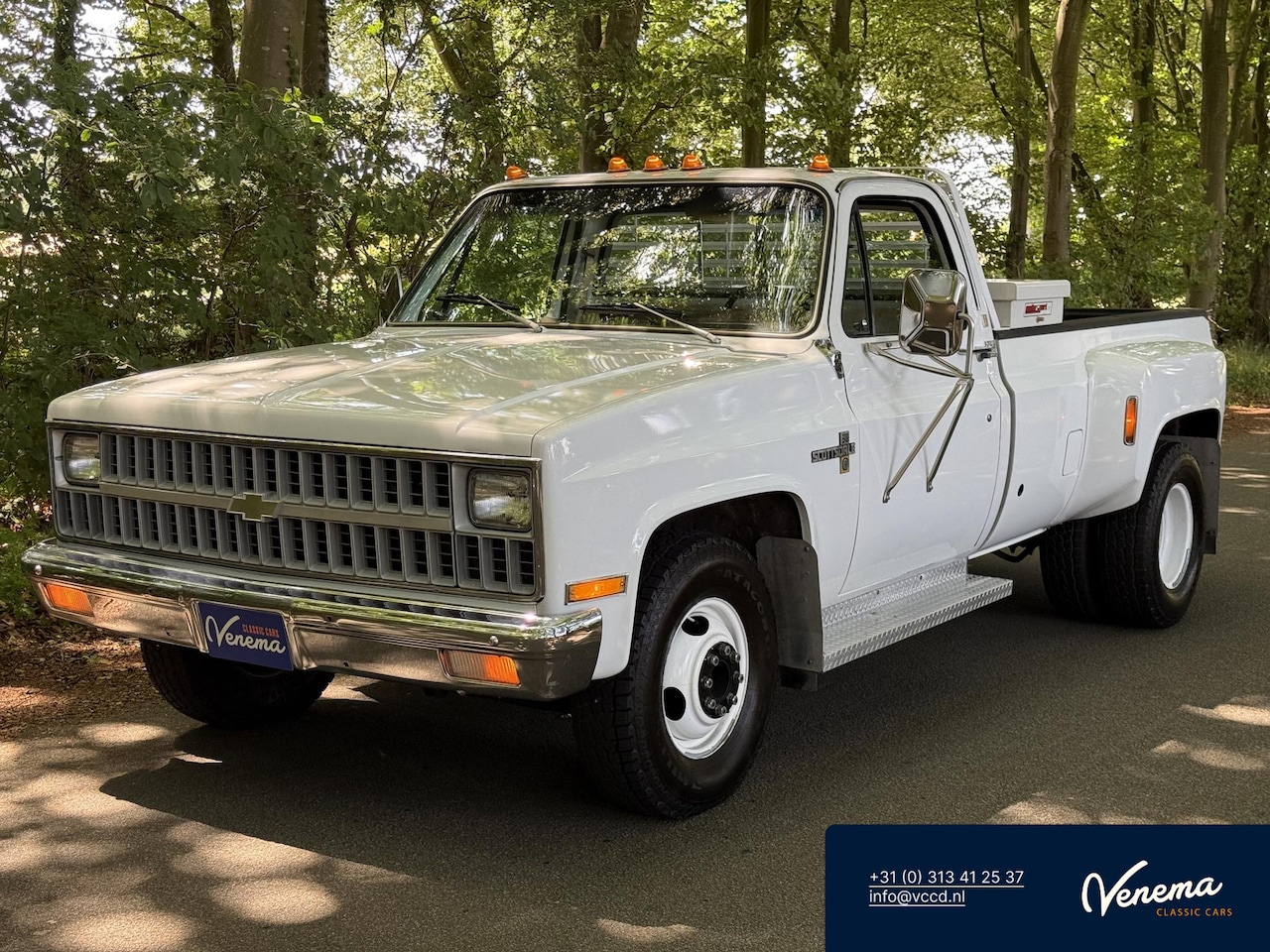 Chevrolet C30 - Scottsdale Dually - AutoWereld.nl