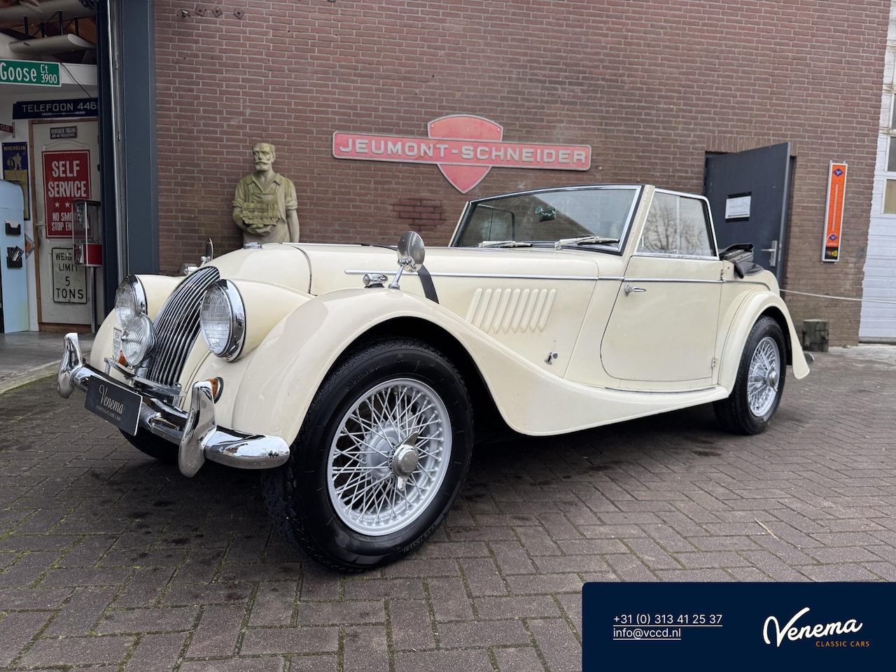Morgan 4/4 - Series V - AutoWereld.nl