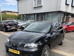 SEAT Ibiza - 1.6-16V Freestyle Clima. Keurig nette en goed rijdende Ibiza met een Apk keuring t/m 15-05