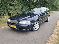Volvo V70 - 2.5 Exclusive-Line Automaat Airco
