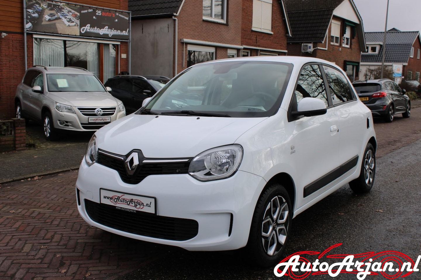 Renault Twingo - 1.0 SCe Collection Als Nieuw, Zeer lage Km Stand! - AutoWereld.nl