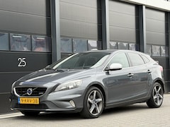 Volvo V40 - V-40 1.6 D2 R-Design