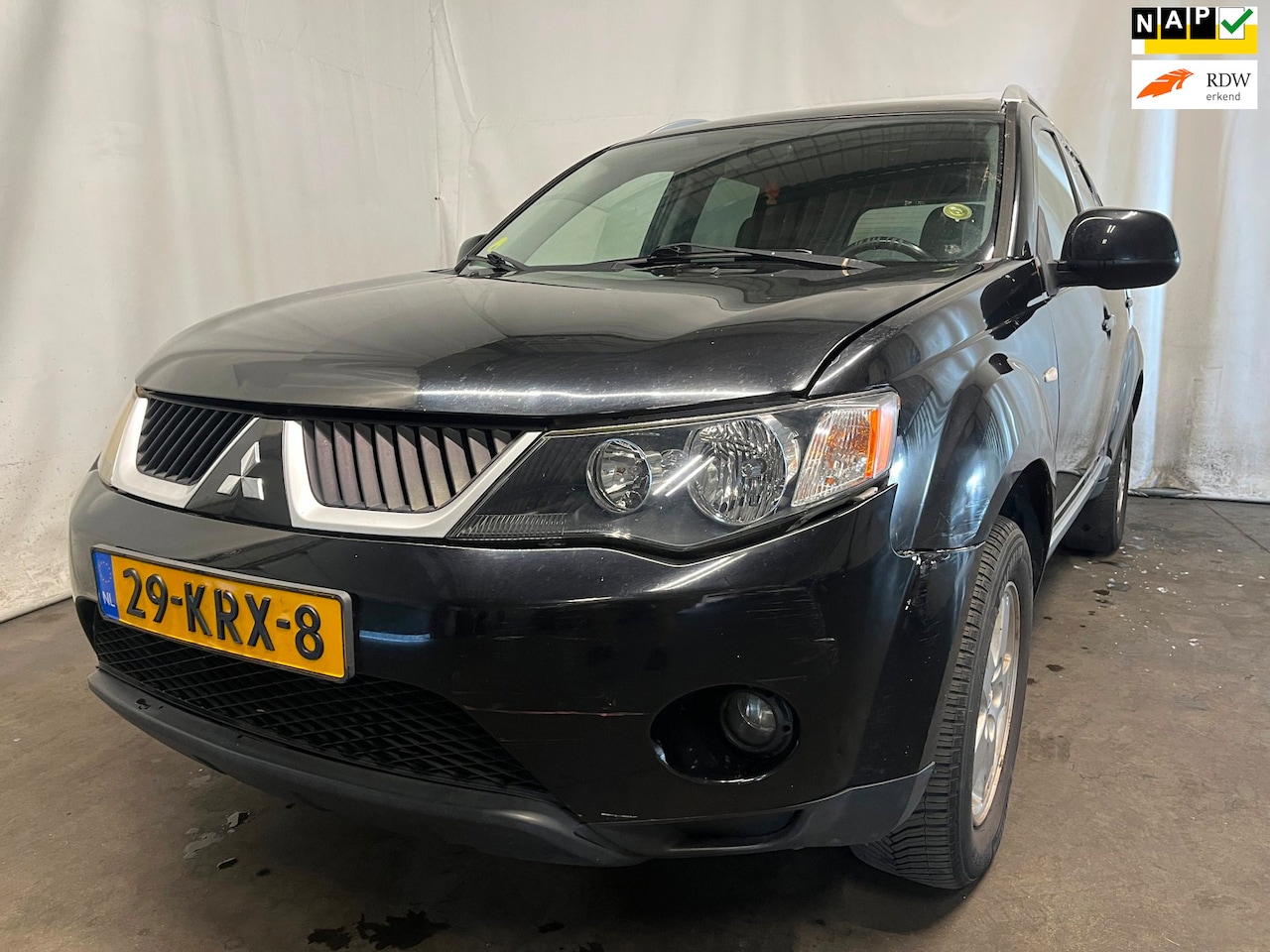 Mitsubishi Outlander - 2.4 Intro Edition 2WD SCHADEAUTO! - AutoWereld.nl