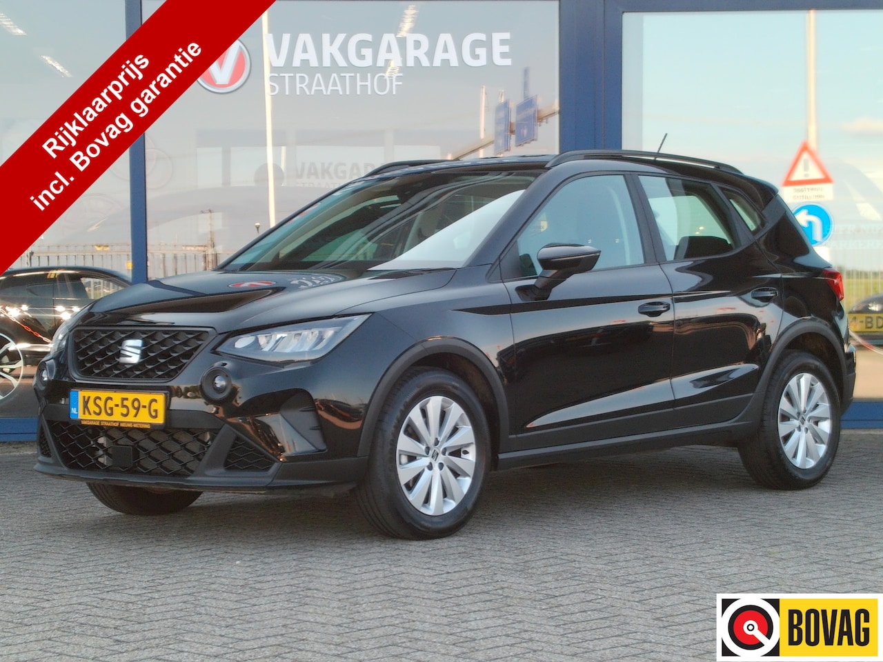 SEAT Arona - 1.0 EcoTSI Style 1.0 EcoTSI Style, Draadloos Carplay + Android Auto / Parkeersensoren / LED / 16' LMV - AutoWereld.nl