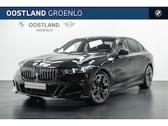 BMW 5-serie - 530e M Sport Automaat / Panoramadak / Driving Assistant Professional / Keyless Entry / Ada