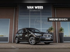 BMW X1 - xDrive28i Executive | Dealer onderhouden | 2e eigenaar | Camera | Sportstoelen | Navigatie