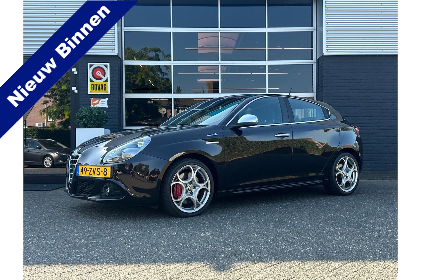 Alfa Romeo Giulietta - 1.4 Turbo Sportiva, Executive, Automaat, Airco, Cruise, Navi, Leder, PDC, NAP - AutoWereld.nl