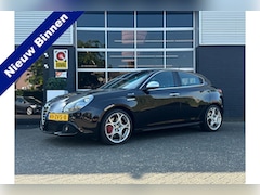 Alfa Romeo Giulietta - 1.4 Turbo Sportiva, Executive, Automaat, Airco, Cruise, Navi, Leder, PDC, NAP