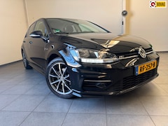 Volkswagen Golf - 1.0 TSI 110pk R-Line Highline Business /Carplay/cruise/navi/stoelverw