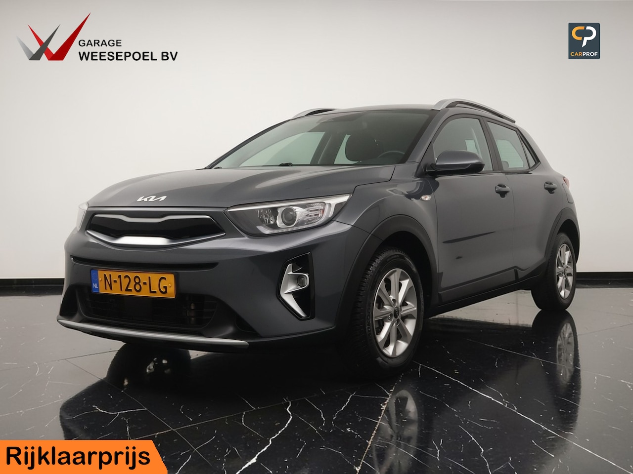Kia Stonic - 1.0 T-GDi MHEV DCT7 120PK DynamicLine Navi Pack Automaat - Navigatie - Camera - Climate co - AutoWereld.nl