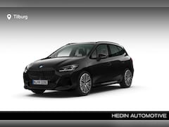 BMW 2-serie Active Tourer - 225e xDrive M Sportpakket | Innovation Pack | Travel Pack | Comfort Pack | Trekhaak