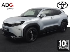 Toyota Urban Cruiser - Dynamic 61 kWh | NIEUWE AUTO | €2500 KORTING |