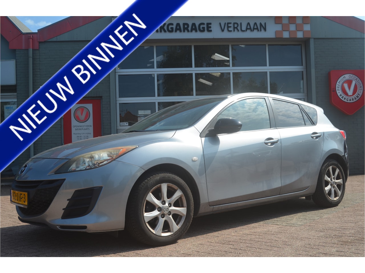 Mazda 3 - 1.6 Business rijd prima nw. apk. - AutoWereld.nl