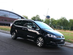 Volkswagen Sharan - 1.4 TSI Highline 7-persoons Fully Loaded alle dankbare opties 1e eigenaar Full Option Unie