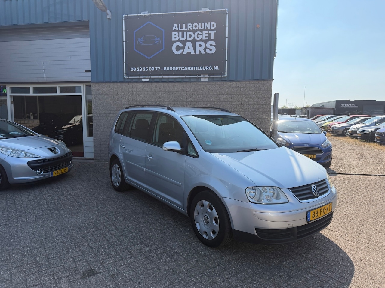 Volkswagen Touran - 1.6-16V FSI Trendline 1.6-16V FSI Trendline - AutoWereld.nl