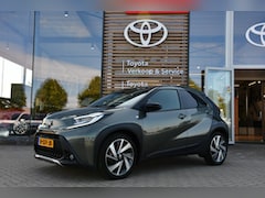 Toyota Aygo X - 1.0 VVT-i MT Envy 72pk | Half leder/stof interieur | Draadloze telefoonlader | JBL Premium