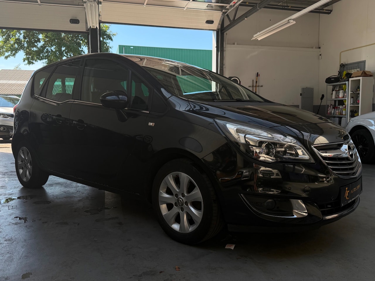Opel Meriva - 1.4 Turbo Blitz bj. 2017 Navi Camera Cruise Stoelverwarming - AutoWereld.nl