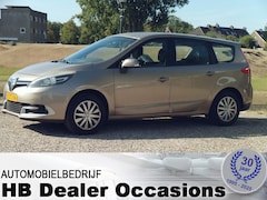 Renault Grand Scénic - 1.2 TCe Expression lees tekst