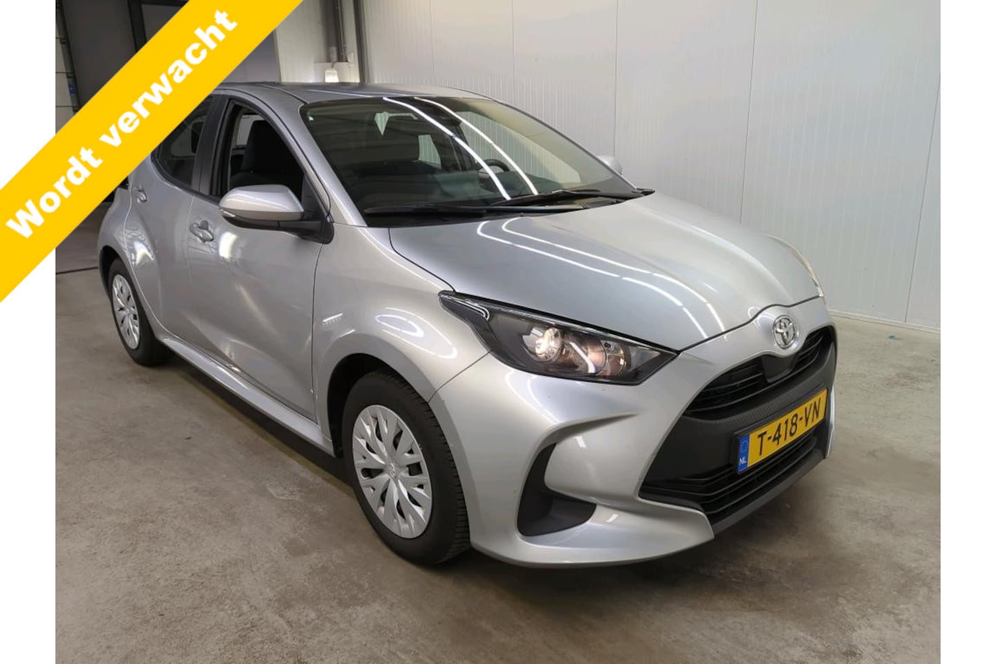 Toyota Yaris - 1.5 VVT-i Active 1.5 VVT-i Active, Camera! Carplay! VERWACHT!! - AutoWereld.nl