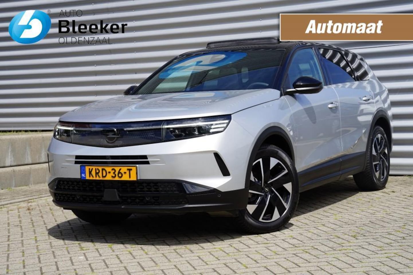 Opel Grandland - 1.2 T Hybrid 145PK GS Pano schuifdak Cruise Navi Carplay Focal 360cam - AutoWereld.nl