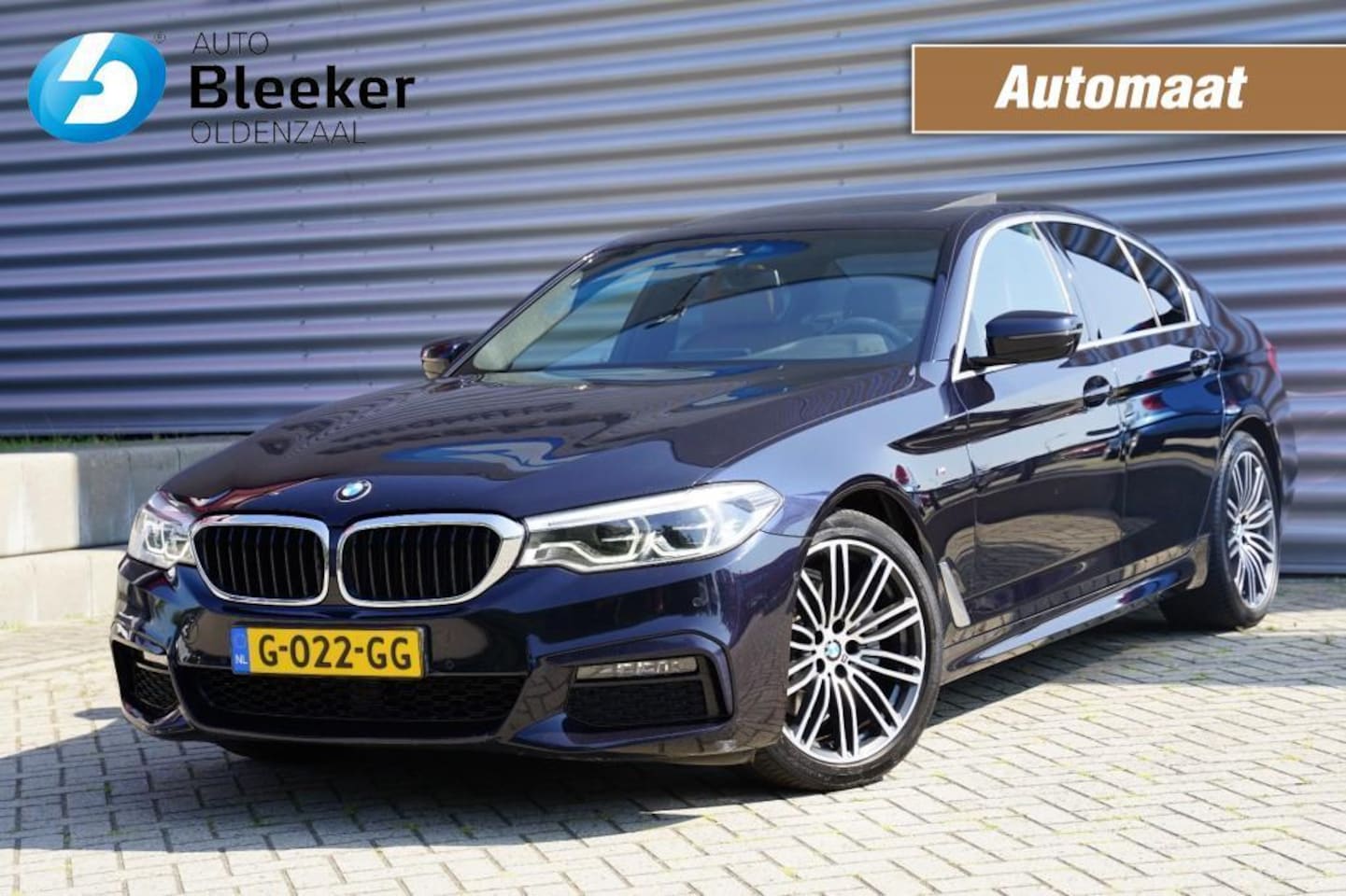BMW 5-serie - 520I 184PK High Executive M-Sport Edit. Leer Schuifdak Navi Dealerond. - AutoWereld.nl