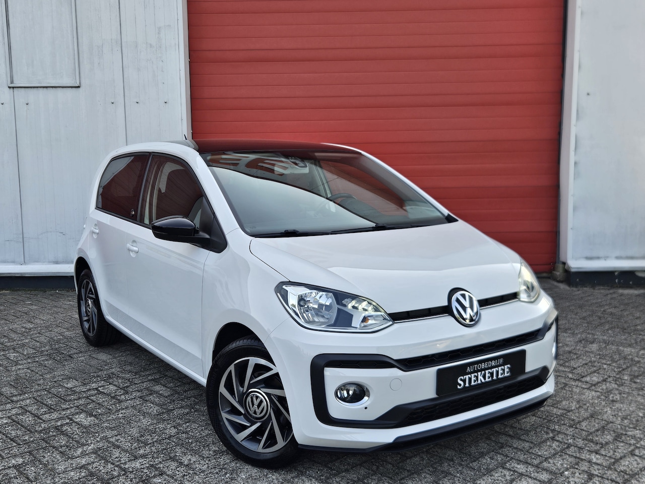 Volkswagen Up! - 1.0 TSI BMT high up! 5-Deurs | Cruisec. | PDC | Rijklaar inclusief 1 jaar BOVAG garantie! - AutoWereld.nl