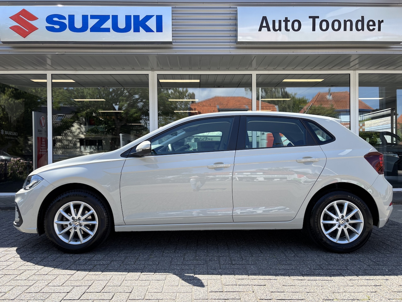 Volkswagen Polo - 1.0 Life Edition | Adaptive cruise | Carplay-Android Auto | Digital Cockpit | LED | Parkee - AutoWereld.nl