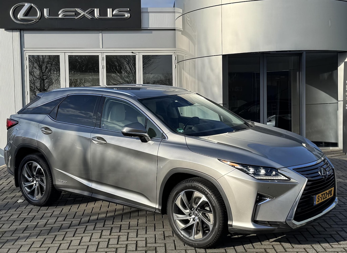 Lexus RX 450h - 4WD President Line TREKHAAK 360-CAM STUURVERW STOELVENT HUD MARK LEVINSON - AutoWereld.nl