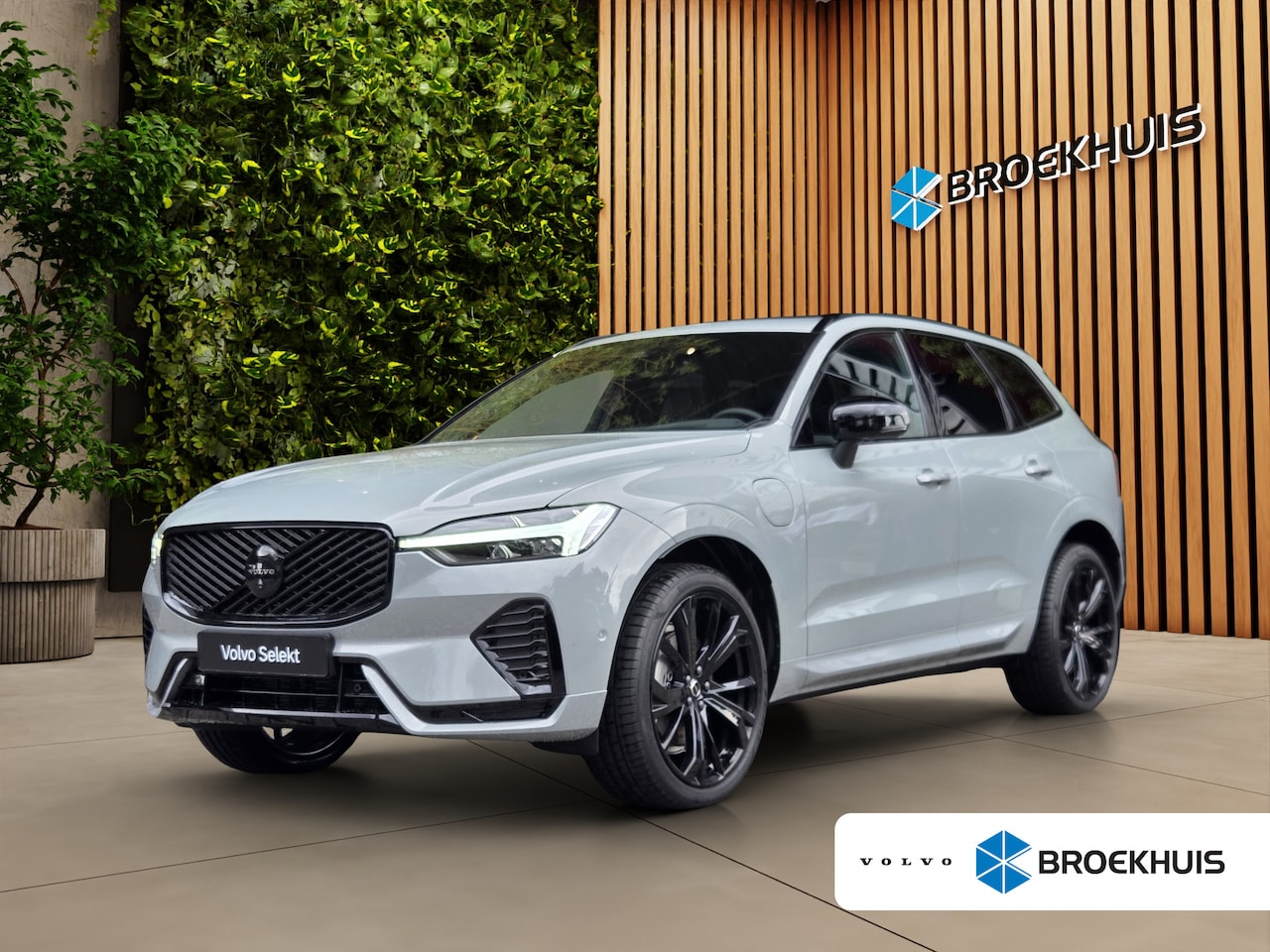 Volvo XC60 - 2.0 T6 AWD Recharge Black Edition | Panoramadak | Harman/Kardon | Memory | Head-up | 360 C - AutoWereld.nl