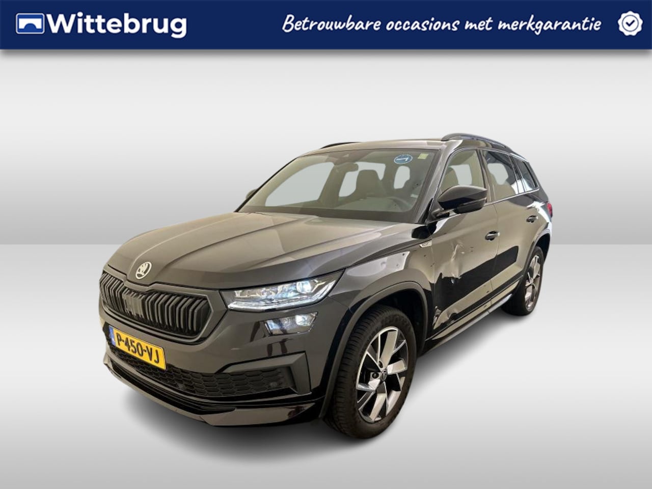 Skoda Kodiaq - 1.5 TSI Sportline Business / AUTOMAAT/ PANO/ LEER/ PARK.SENSOR.V+A/ CAMERA/ SMARTLINK/ CRU - AutoWereld.nl