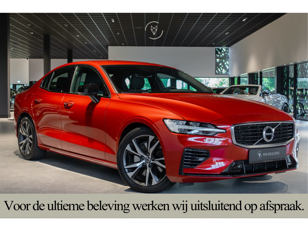 Volvo S60 - 2.0 T6 AWD Twin Engine R-Design Harman Kardon|ACC|Keyless|18"|Verw-sportstoelen|Standkache - AutoWereld.nl