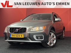 Volvo XC70 - 3.2 Summum AWD | Trekhaak | Pano | Stoelverwarming