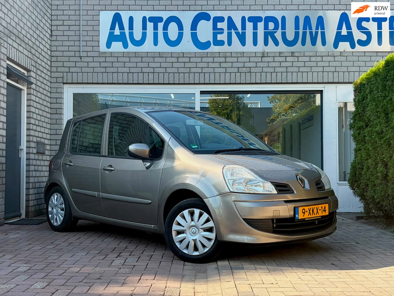 Renault Modus - 1.6-16V Night & Day Automaat - AutoWereld.nl