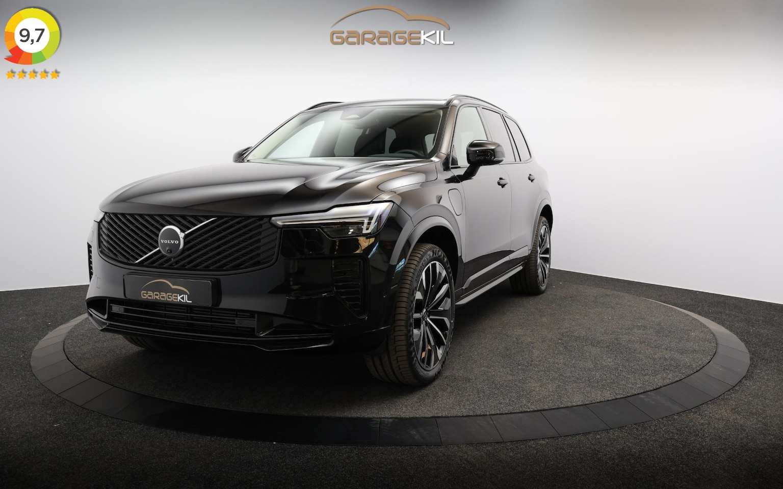 Volvo XC90 - 2.0 T8 Plug-in hybrid AWD Plus Dark Dealeronderh. / Panoramadak / 360 camera / Stoelverwar - AutoWereld.nl