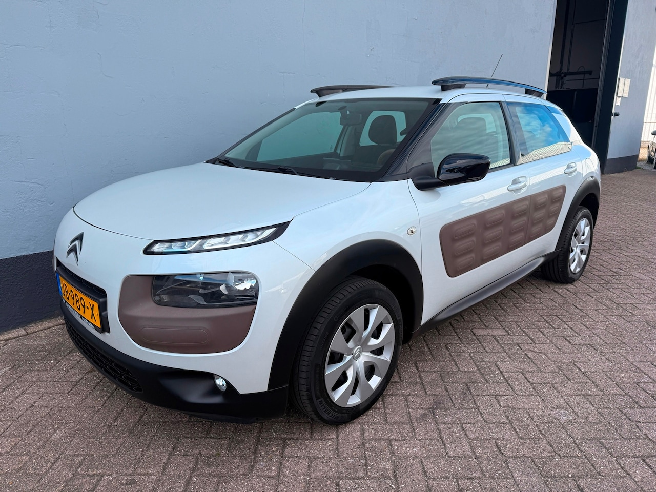 Citroën C4 Cactus - 1.2 PureTech Feel - Climate Control - AutoWereld.nl