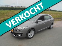 Renault Mégane Estate - Megane 1.5 dci diesel airco ecc lmv navigatie pdc EXPORT PRIJS